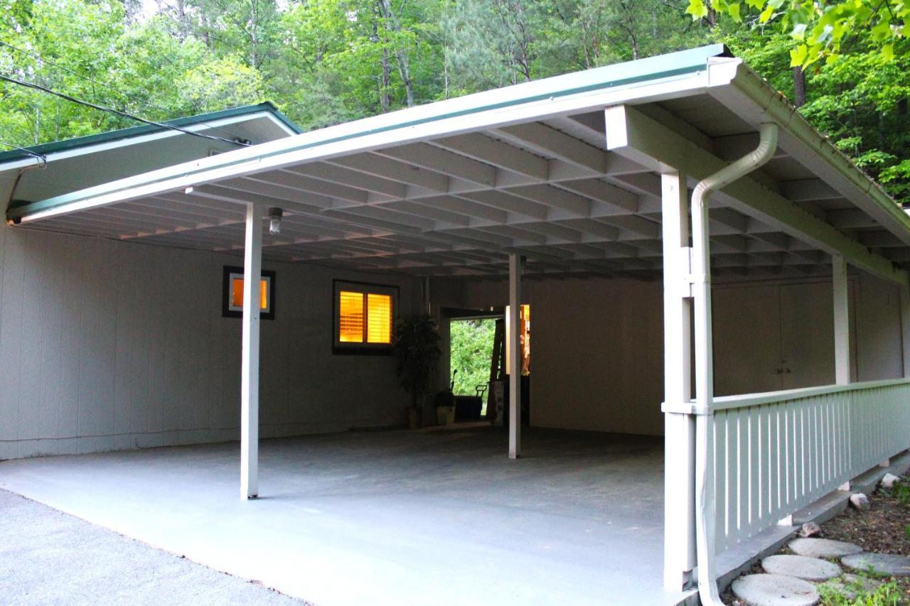 Stay At The Retreat! Gatlinburg-Dollywood Sevierville Buitenkant foto